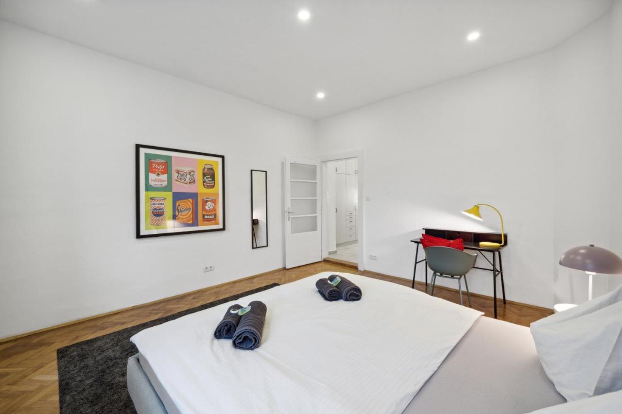 Big Spacious Central Apartment In 维也纳 外观 照片